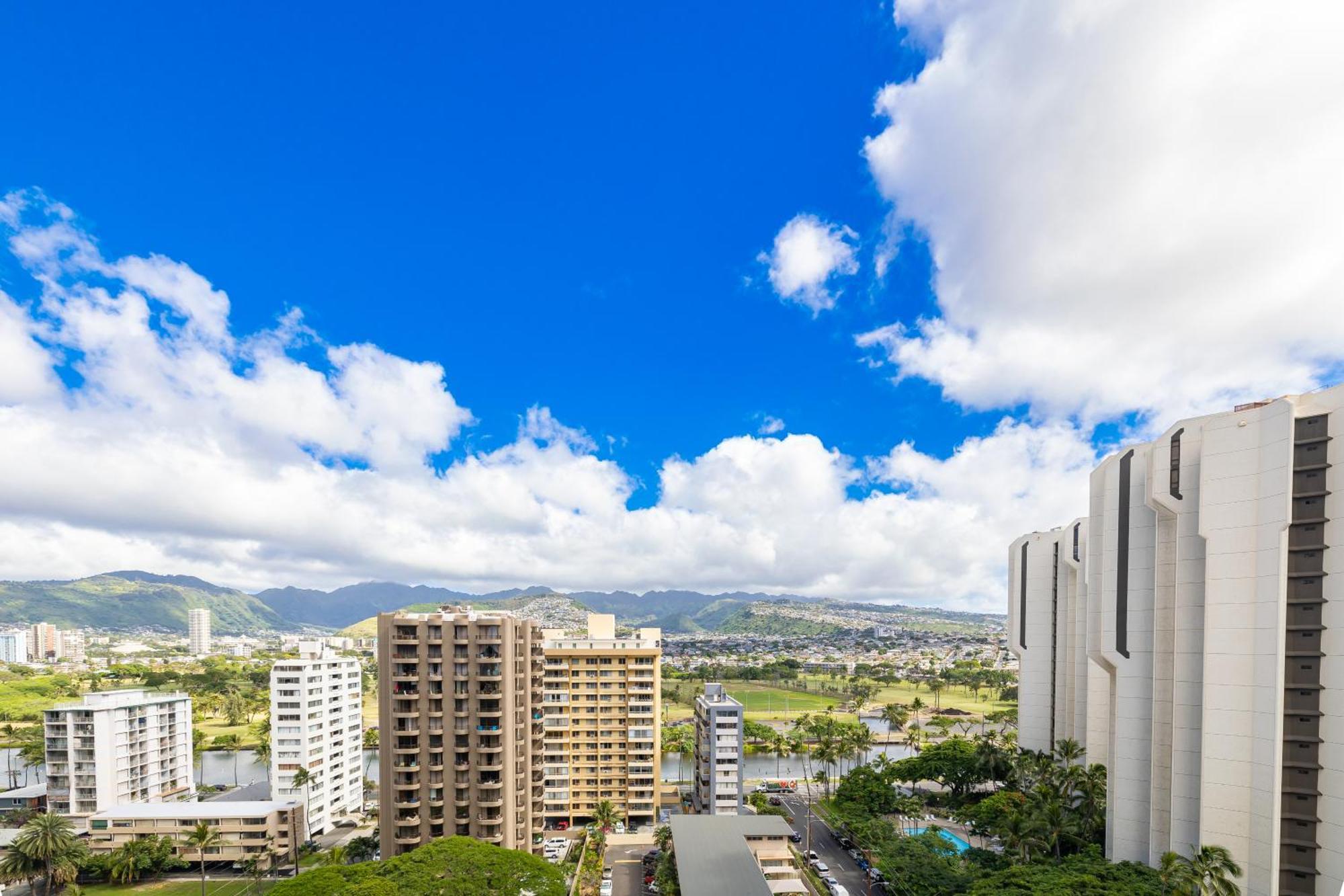 Mountain View Getaway, Free Parking And Beach Steps Away Honolulu Dış mekan fotoğraf